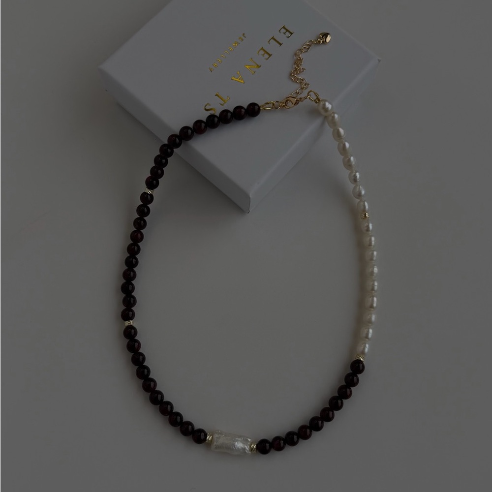 612 Garnet Stone Pearls Necklace